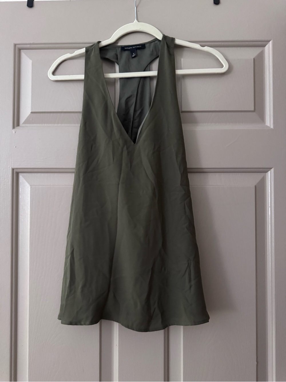 Banana Republic V-Neck Sleeveless Top